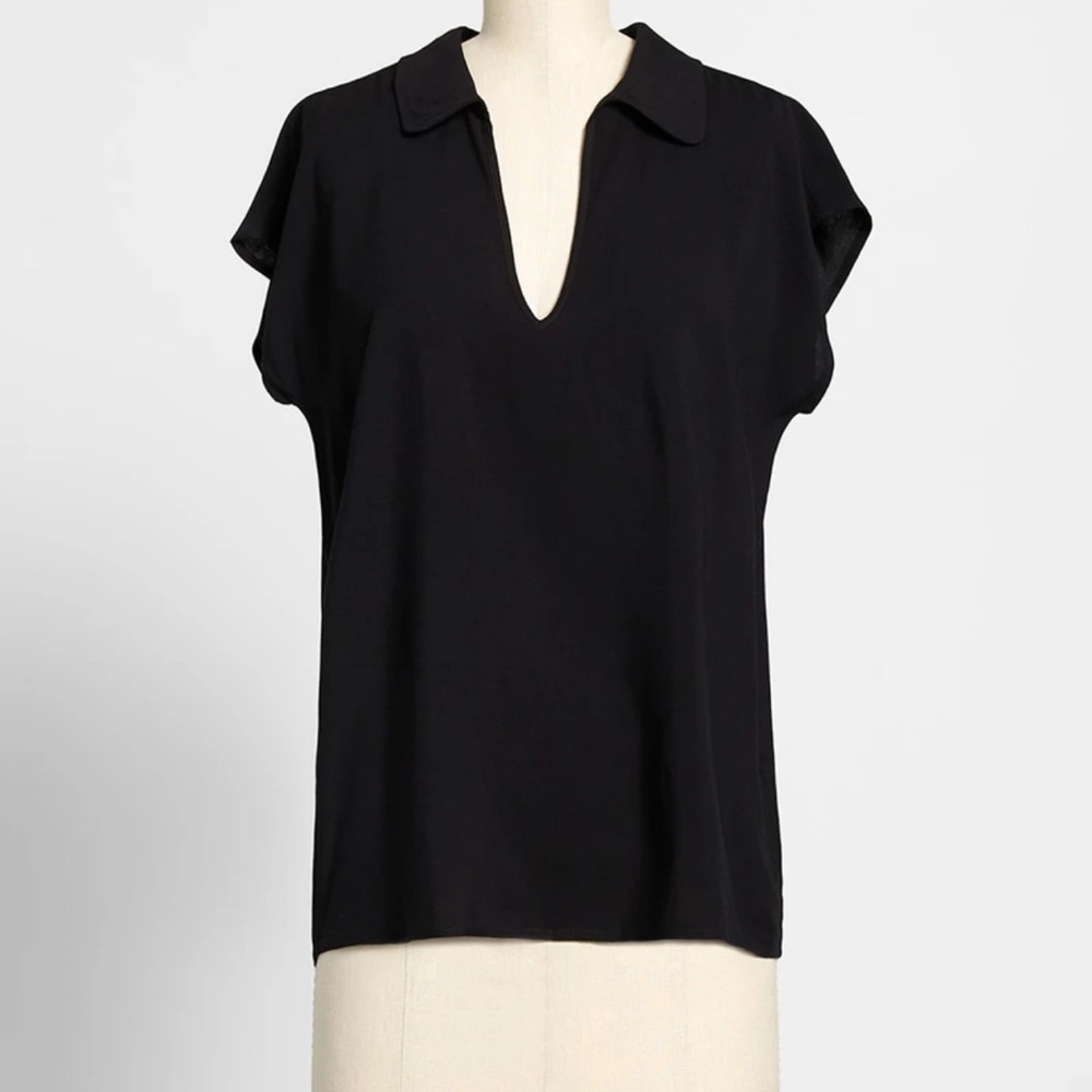 ModCloth WHITE Collard Sleeveless Blouse